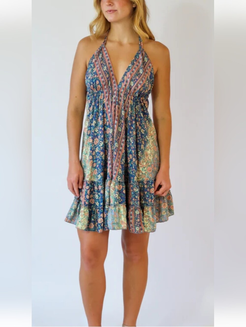 Florencia Halter silk blend Mini Dress in Blue floral size M(tag missing ) EUC